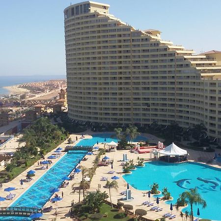 Porto Sokhna Pyramids Apartments With Sea View Families Only Айн-Сохна Экстерьер фото