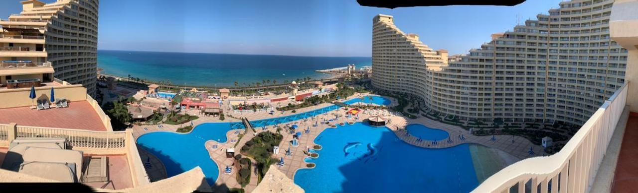 Porto Sokhna Pyramids Apartments With Sea View Families Only Айн-Сохна Экстерьер фото